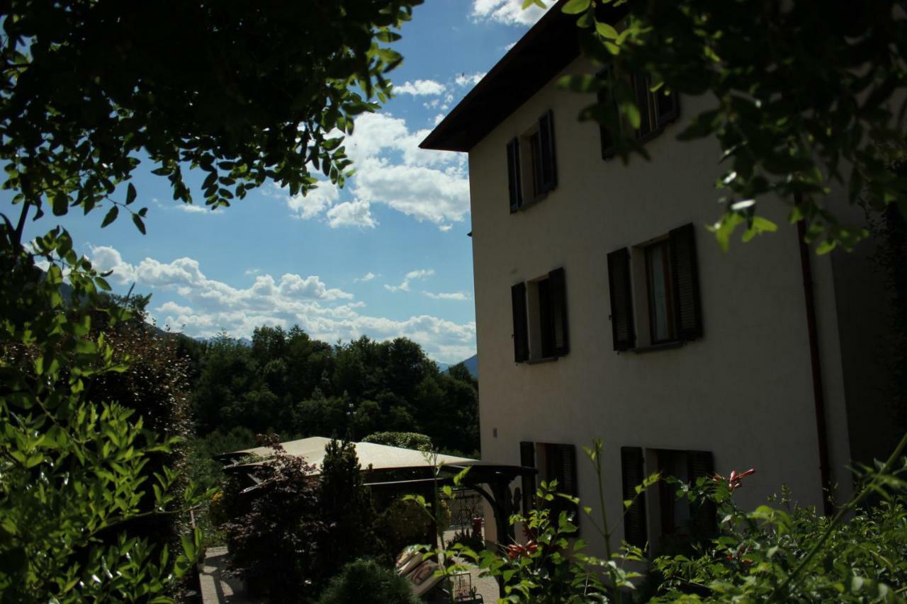 La Casa Rosa Vila Sernio Exterior foto