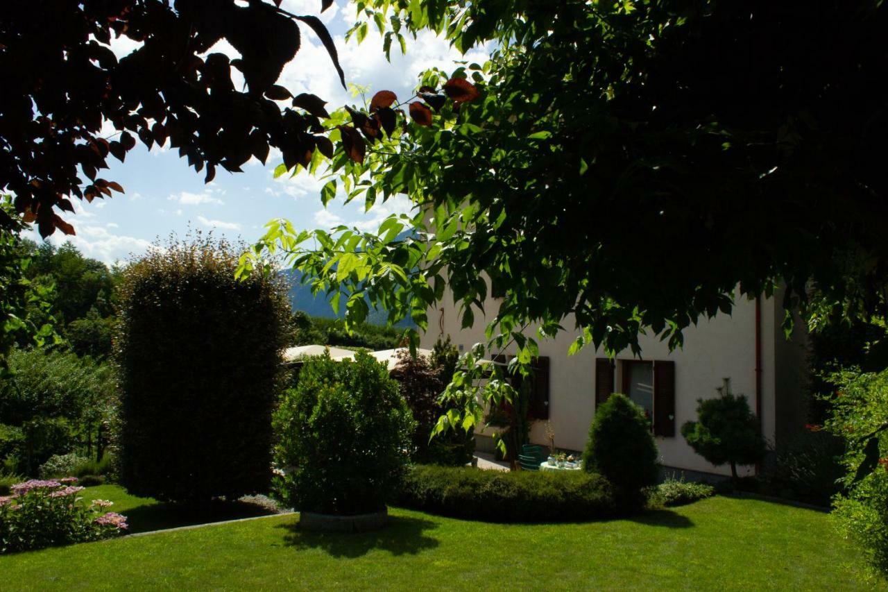 La Casa Rosa Vila Sernio Exterior foto